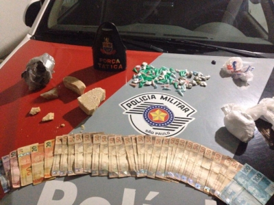 Força Tática interrompe transação de drogas