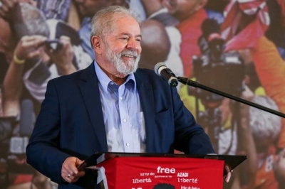 ‘Serei candidato contra o Bolsonaro’, garante Lula