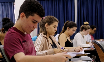 No Grupo de Excelência do MEC, Unimar oferece novas datas de Vestibular