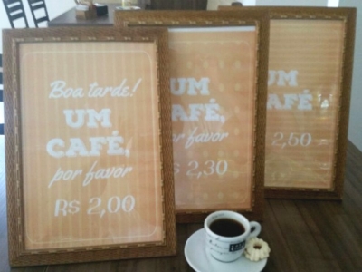 Cafeteria dá desconto por gentileza