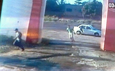 Taxista é assaltado, mas luta com criminosos