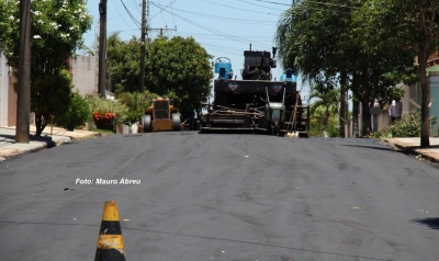 Prefeitura avança em recapes de ruas na zona leste de Marília
