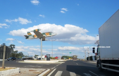 Pompeia decide abrir igrejas e comércio funciona em horário normal