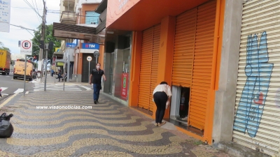 Pressão para reabertura do comércio é cada vez maior em Marília e região