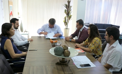 Prefeito Daniel renova convênio com o Programa “Jovens Empreendedores” do Sebrae