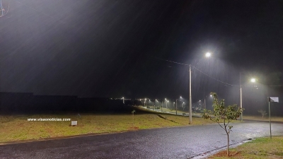 Chuva quebra longo de período de estiagem em Marília