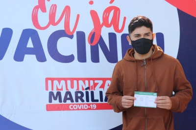 Prefeitura marca 2ª dose da vacina para jovens de 18 anos e mais 