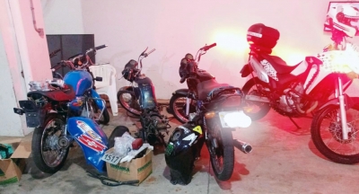 Perseguição e fuga acaba em autuação de dois por receptação e porte ilegal em Marília