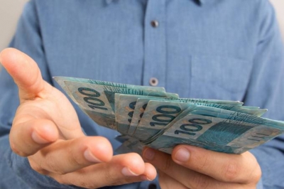 Receita libera hoje consulta ao quinto lote de restituição do IR