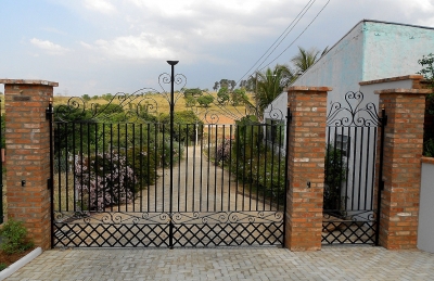 Garimpados em demolições, materiais ganham nova vida preservando sua história na construção civil