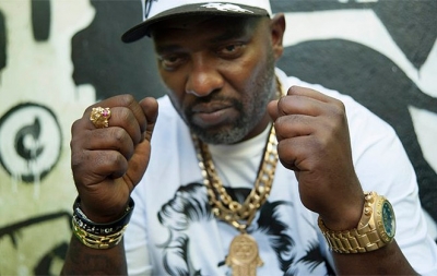 Família doa córnea de Mr. Catra para menina de 11 anos