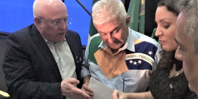 Diretores da ACIM convidam senador Marcos Pontes para audiência em Marília