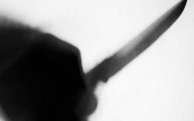 Casal é esfaqueado na porta de igreja ao sair da missa