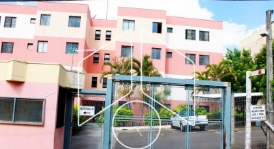 Bombeiros controlam incêndio em apartamento na zona oeste de Marília