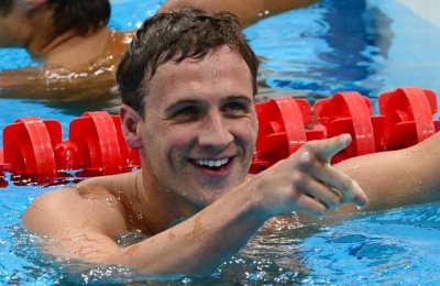Ryan Lochte pede desculpa por falso relato de assalto