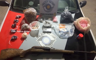 Traficante usava até rifle para se proteger. PM descobre e apreende muita droga