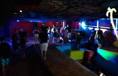 Festa com centenas de pessoas em chácara na região desrespeita isolamento social