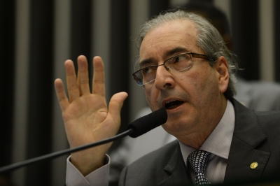Cunha diz que até sexta vai ao STF para manter rito do impeachment