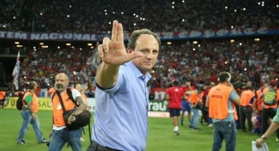 Flamengo anuncia chegada de Ceni, que já assume contra o São Paulo