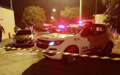 Homens são mortos a tiros na região