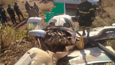 Médicos permanecem internados em estado grave após queda de avião