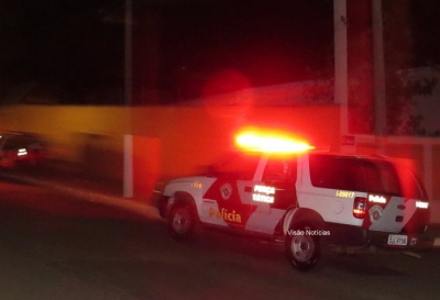 PM prende bando após assalto em condomínio
