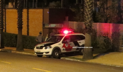 Criminosos invadem prédio e rendem vigia