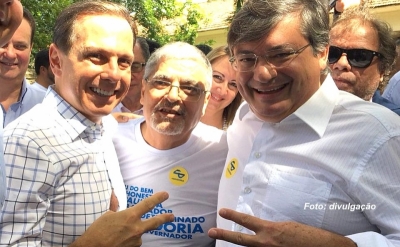 Doria chama prefeitos de 