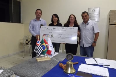 Vaca Atolada beneficia entidades de Marília