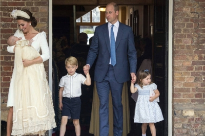 Príncipe Louis, filho de William e Kate, é batizado em Londres