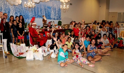 Pacientes da Oncologia Pediátrica da Santa Casa fazem confraternização