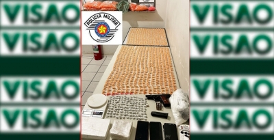 Dupla é presa pela PM com grande quantidade de drogas