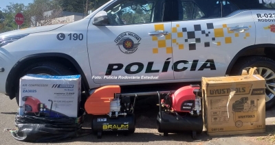 Bolivianos são presos com pasta base de cocaína