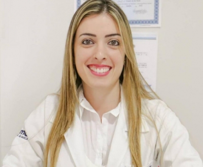 Farmacêutica morre aos 33 anos, após luta contra câncer no pulmão