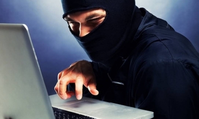 Estudante instala aplicativo e perde quase R$ 30 mil da conta