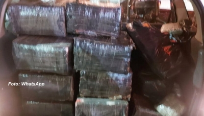 Traficante se envolve em acidente e abandona carro com 326 kg de maconha