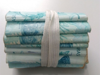 Polícia encontra R$ 6 mil na cueca de suspeito