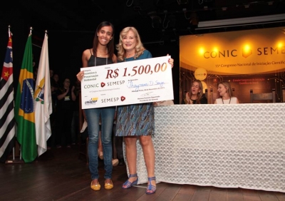 Aluna da Univem de Marília é premiada no 15ºCONIC-Semesp