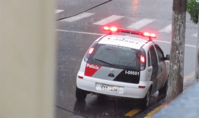 Ladrões desistem de furto na Santa Casa e abandonam micro-ondas na rua