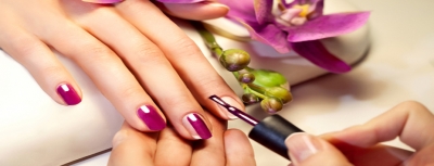 Alunos oferecem atendimentos gratuitos de manicure e pedicure