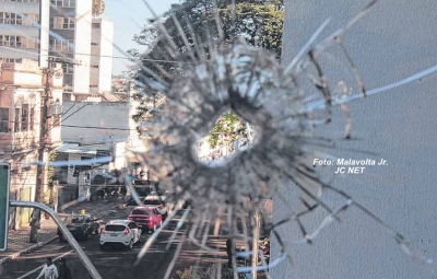 DEIC prende homens acusados de explodir banco e causar pânico em Bauru