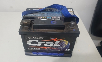 Não aprende! Rapaz é preso pela segunda vez em 24h furtando baterias