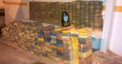 Dois caminhões com droga são apreendidos em rodovia