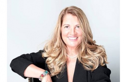 Tássia Camargo, há 12 anos longe da TV: "decide sair do Brasil para não mais voltar"