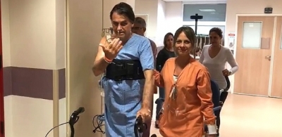 Bolsonaro retira dreno e recebe dieta leve, diz boletim médico