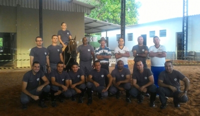 Policiais militares participam de curso sobre DOMA