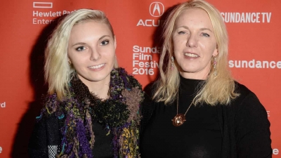 Mãe de atriz cuja história virou documentário também se suicida