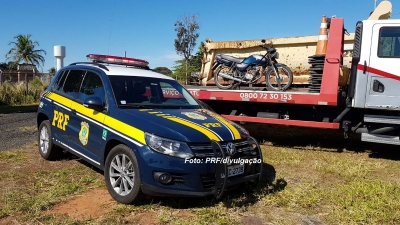 PRF e PM recuperam veículos furtados em Marília