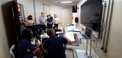 Escola em Marília compra aparelho especial para comunicação de aluno com deficiência