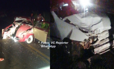 Fusca quase parte ao meio em acidente: um morto e dois feridos 